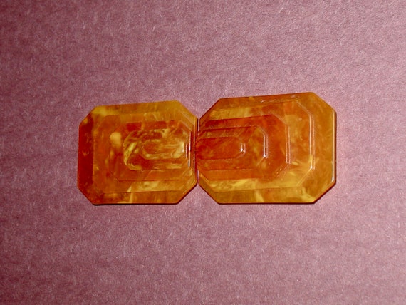 1930s or 40s Carved Buckle, Bakelite or Lucite Ho… - image 2