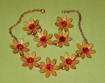 Vintage Gold Tone Daisy Necklace Bracelet Set, Red Rhinestones