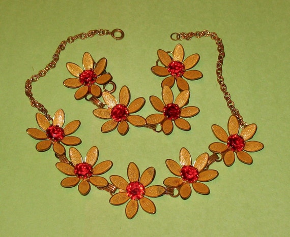 1930s Necklace and Bracelet Set, 40s Gold Tone Me… - image 1