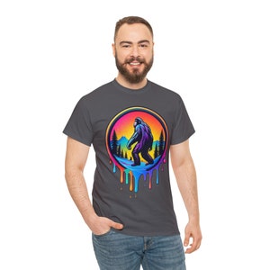 Big Foot Painted Berg Unisex Schweres Baumwoll T-Shirt