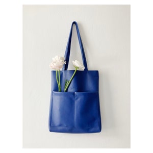 Leather tote bag for women