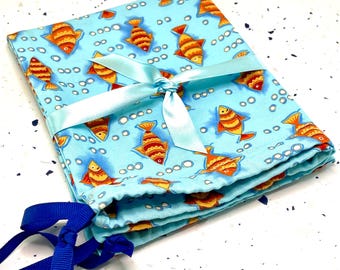 Drawstring Travel Bag: Fish Print, Reusable Storage, Kids Travel