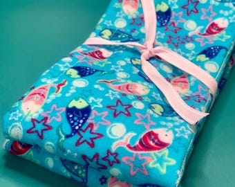 Luxury Baby Burp Cloth: Soft Flannel & Minky Backing, Fish Print