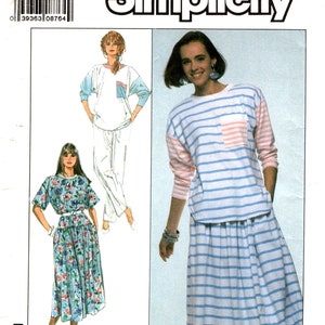 Easy Pullover Top, Pull on Skirt and Pants Sewing Pattern, Misses Size 10 12, Easy to Sew Simplicity 9113, Shirt Tail Hem, Sleeve Variations