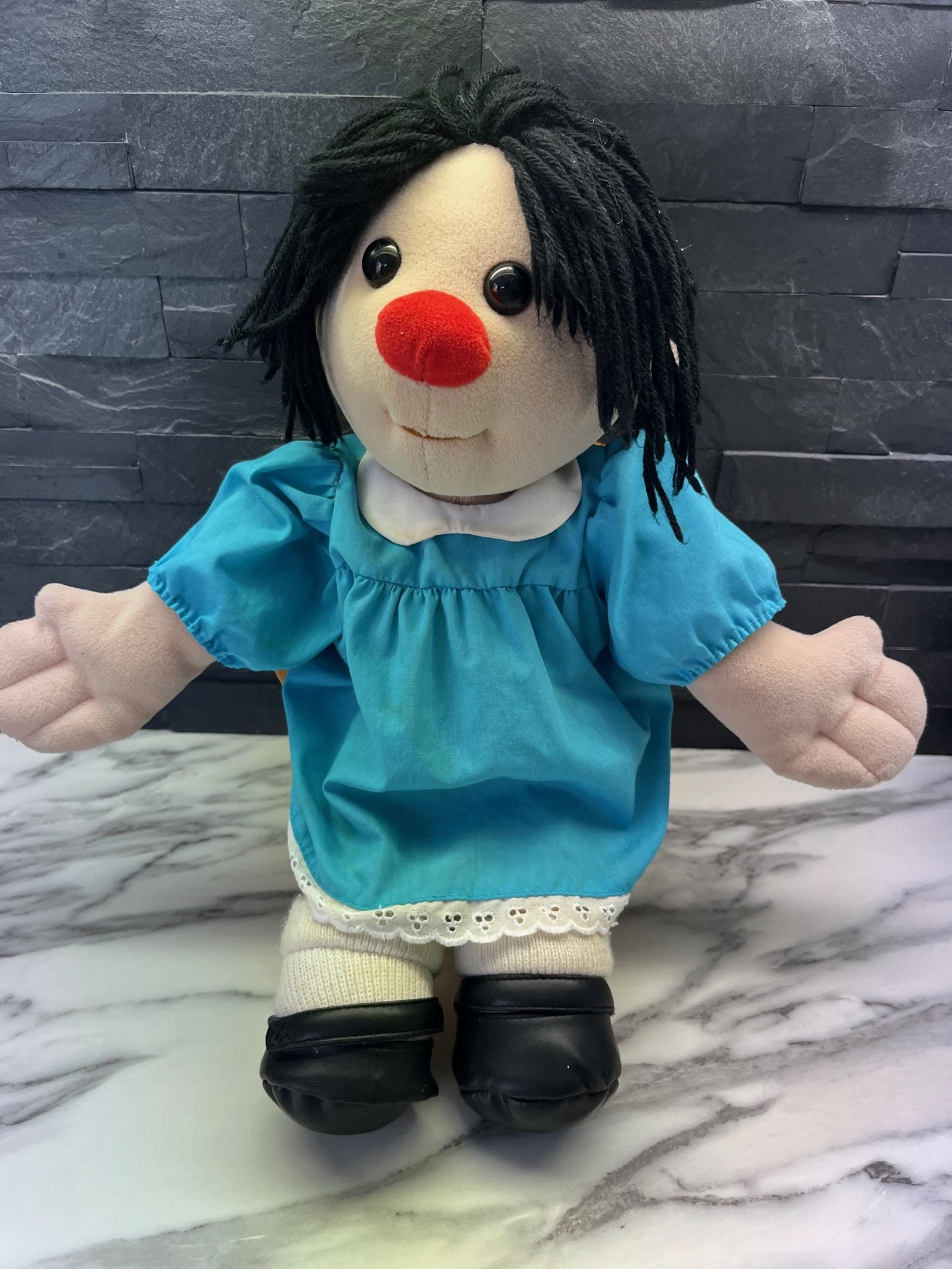 Vintage MOLLY DOLL, the Big Comfy Couch Doll, Dressed in Original