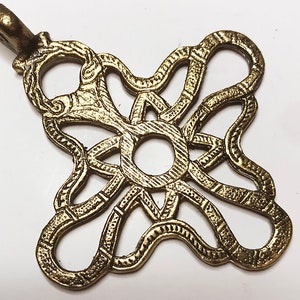 Large Ethiopian Cross Pendant, Traditional African Cross Regiligious pendant Brass 3.25&quot;, Double Sided AP145A