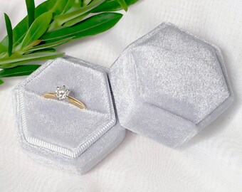 Proposal Ring Box, Velvet Vintage Handmade, Bride's Ring Box, Velvet Ring Box, Vintage Ring Box, Ring Bearer Box Silver Gray 1 Ring Hexagon