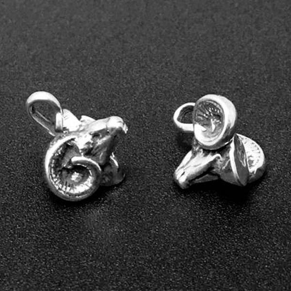 Ram Head Charm Sterling Silver 15mm, silver Ram Charms, Sterling Silver Charms, Ram charms, Capricorn Charms, Ram Head Mascot charms - SP159