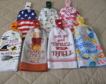 holiday kitchen linens