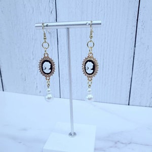 Black Cameo Dangle Earrings: Vintage Style Faux Pearl Accents