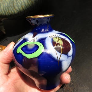 Vintage Rare Gouda Goedewaagen Hand Painted Holland Vase