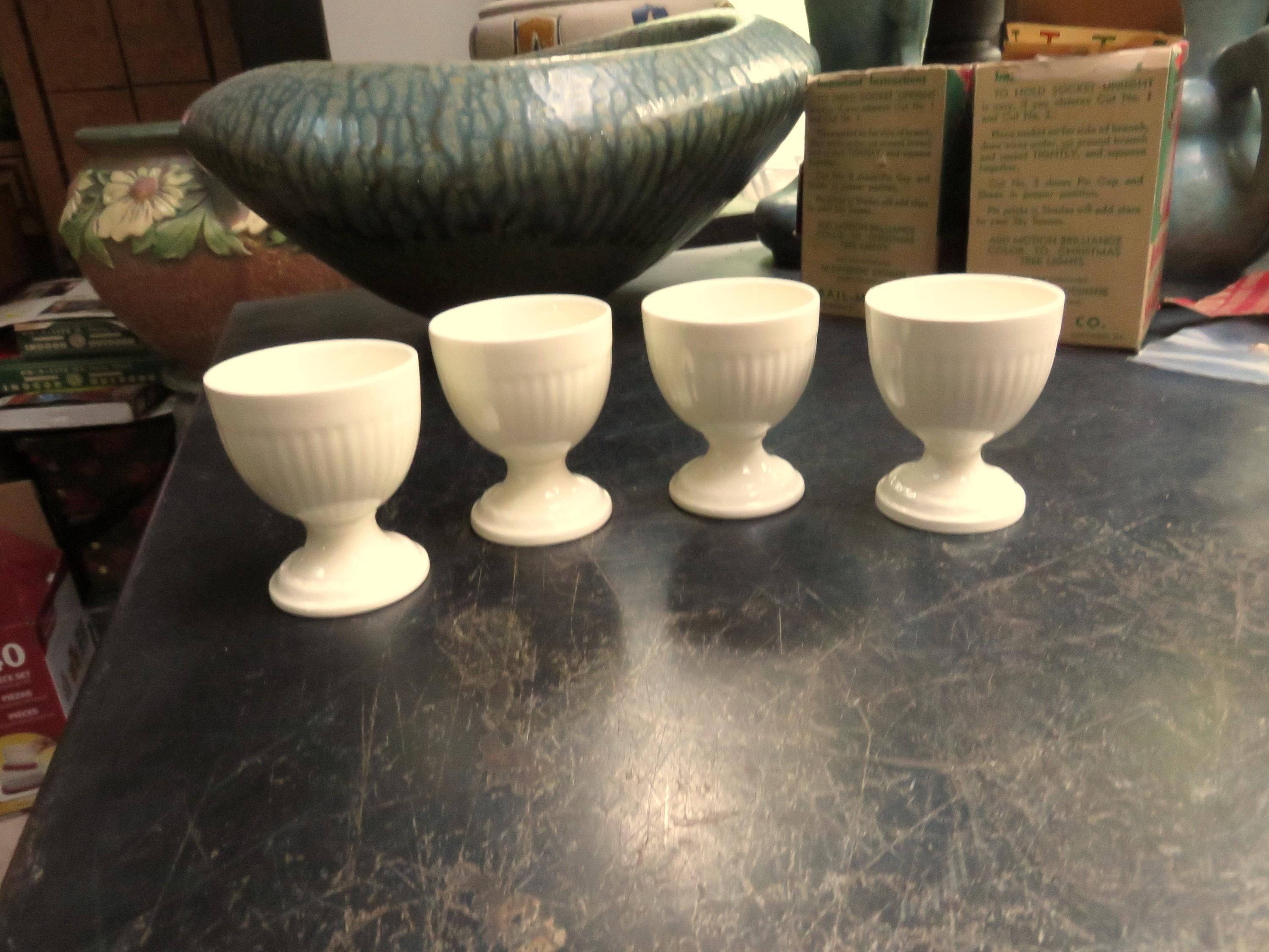 Vintage Lot of 4 Wedgwood Barlaston England off White Egg Cups Breakfast