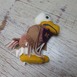 Vintage Collegiate College Eagle University AC  Stuffed Animal Personality Pet