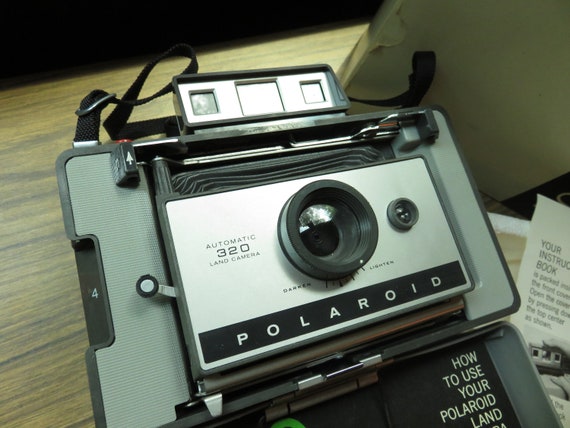 Vintage Polaroid Model 320 Land Camera in Original Box - Etsy