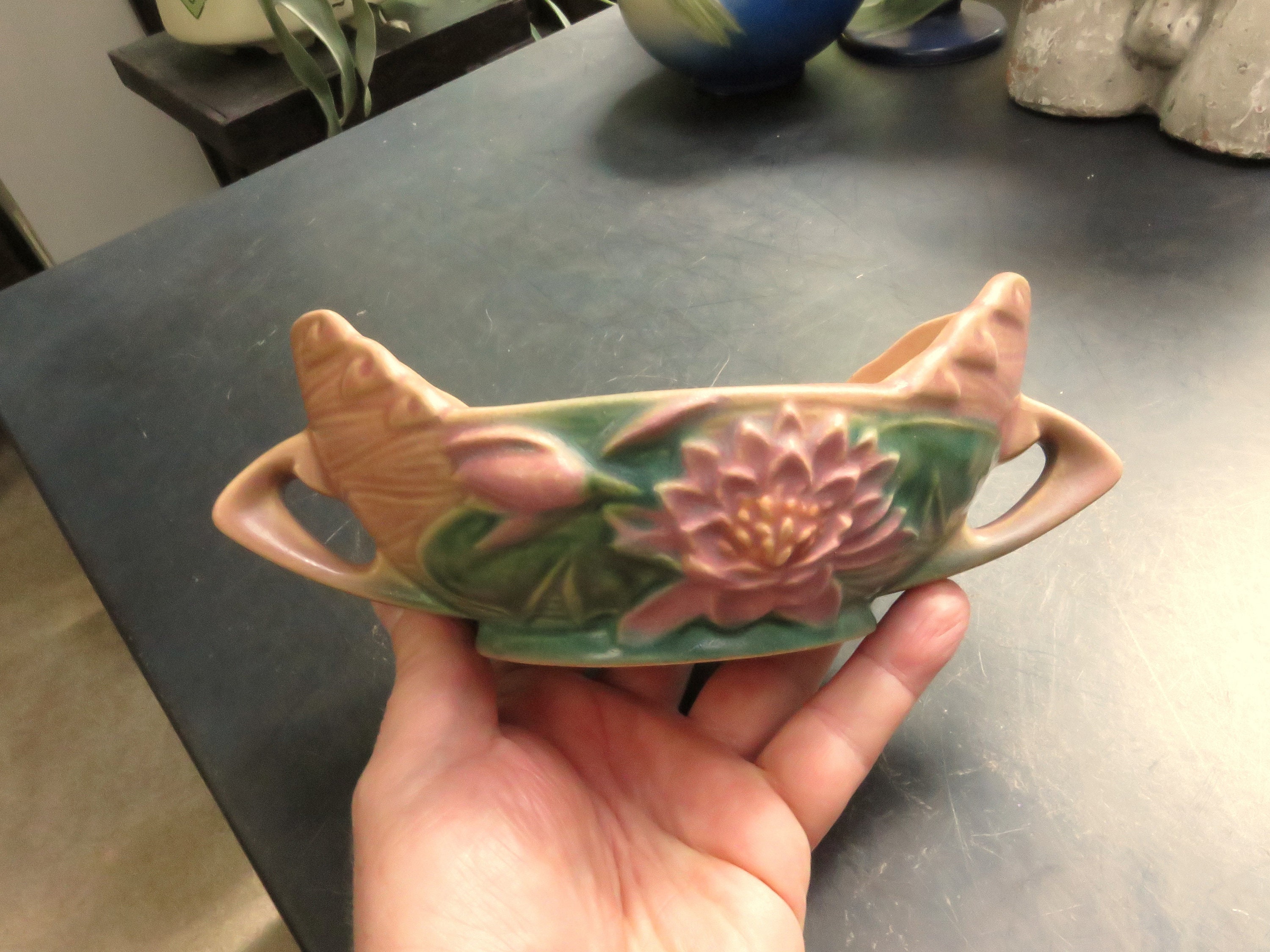 Vintage Roseville Water Lily Floral Flower 439-6