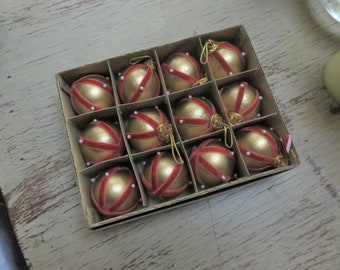 Vintage Lot of 12 Plastic Gold Velvet Japan Striped Beaded Christmas Tree Ornaments