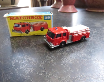 Vintage 1960's Matchbox 29 Fire Pumper Truck in Box Lesney England