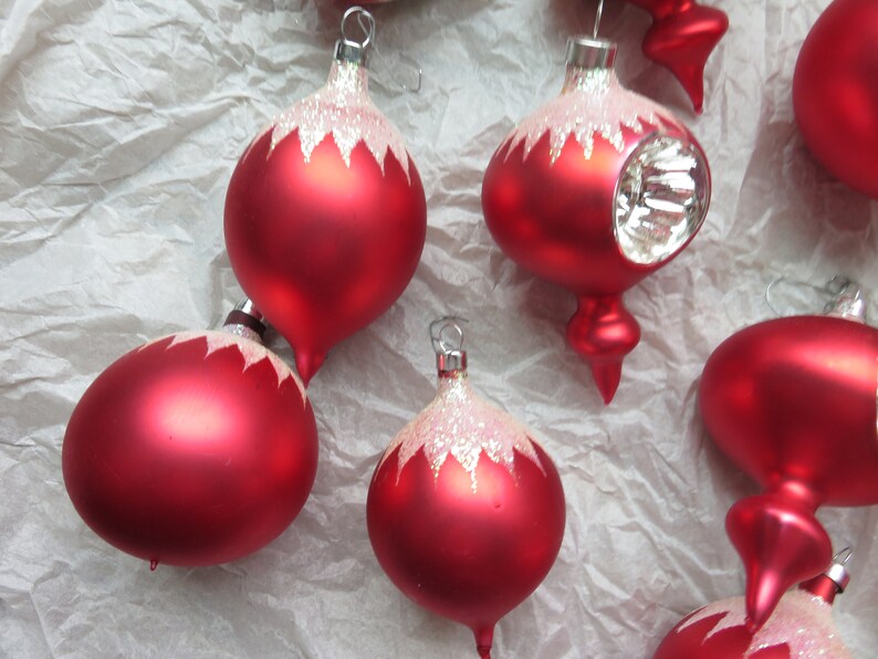 Vintage Lot of 12 Red Glitter Indent Teardrop Christmas Tree Ornaments