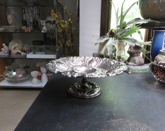 Vintage Simpson Hall Miller and Co Ornate Flower Floral Footed Silverplate Compote Bowl #1324
