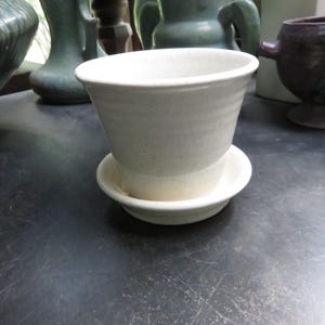 Vintage Pfaltzgraff Pottery USA Speckled White Flowerpot Planter