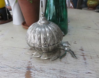 Vintage Very Ornate India Silver tone or Plate Floral Flower Leaf Leaves Hinged Lid Trinket Jewelry Stash Candy Bowl