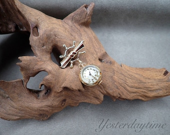 Crawford 1930's Ladies Ships Wheel Lapel Watch Rolled Gold Case & Bow Swiss Made 7 Jewel Manual Movement