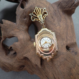 Jubilee Hayward 1920's Ladies Lapel Watch 10K Gold Filled Case & Bow Swiss Made 17 Jewel Manual Movement