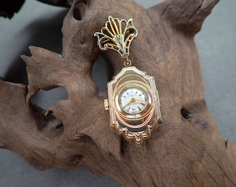 Jubilee Hayward 1920's Ladies Lapel Watch 10K Gold Filled Case & Bow Swiss Made 17 Jewel Manual Movement