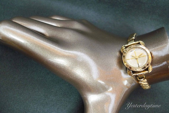 Lady May Women's Watch 1930's Gold Filled Case Sw… - image 1