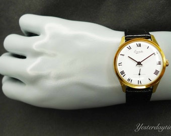 Everite Herenhorloge 1960's Witte Wijzerplaat met Swiss Made 17 Jewel Handmatig Uurwerk Vergulde Kast