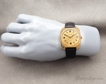 Sekonda Herenhorloge 1970's Gouden Datum Venster Wijzerplaat USSR 18 Jewel Handmatig Uurwerk Vergulde Kast