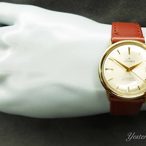 Tradition Men&#39;s Watch 1950&#39;s Swiss 17 Jewel Automatic Movement Rolled Gold Case