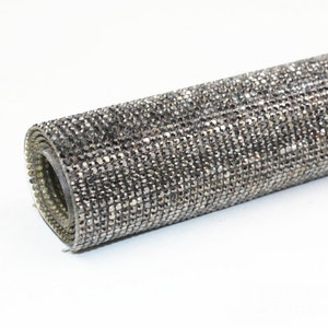 Argento nero - vetro strass Hot fix o Applique adesivo Self / foglio di adesivi 2mm (SS8)