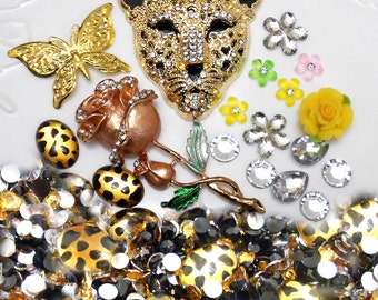 Sale -- DIY 3D Kawaii Resin Flatback Cabochons Cell Phone Case Deco Kit