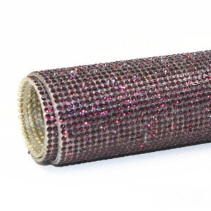 Ametista - vetro strass Hot fix o Applique adesivo Self / foglio di adesivi 2mm (SS8)