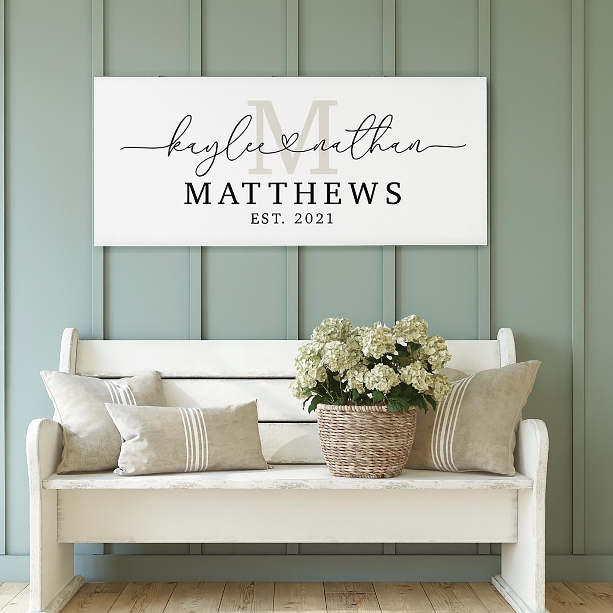 Signe personnalisé de monogramme de nom de famille, cadeau pour un couple, signe de chambre à coucher, signe de sur le lit, signe de nom de famille de monogramme signe de toile, art mural de toile