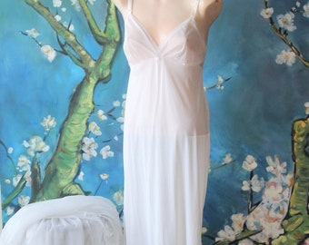 Peignoir Set See Through Lingerie Floor Length Bride Dressing Gown Wedding Honeymoon Lingerie Brides Cottage Core Dressing Robe S by La Voys