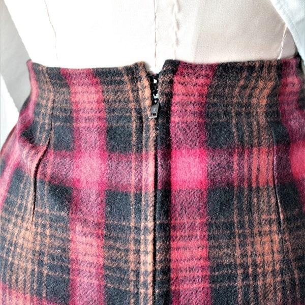 1940s Skirt Wool Box Pleat Skirt Black Pink Buffalo Plaid High Waist Secretary Dress Skirt Lined by SAILMATES Foster & Hochberg Seattle