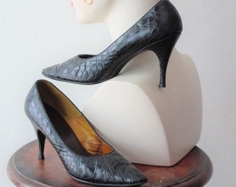 Sexy 1950s Black Faux Reptile Hide Leather Pinup Dress Heels Crocodile Kitten Heels Pumps Secretary Dress Vintage Heels