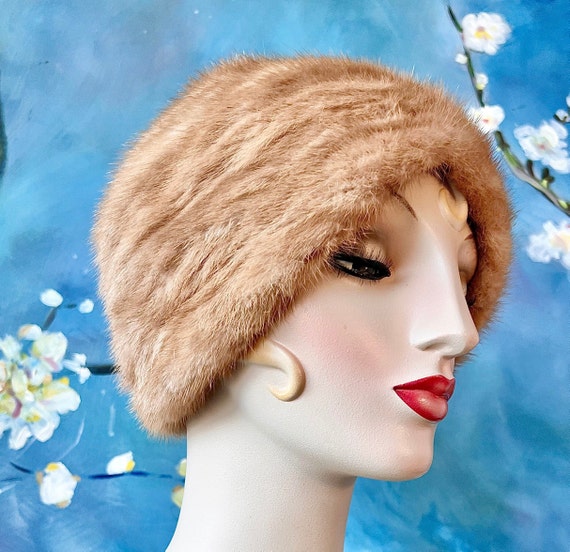 1950s does 1920s Cloche Turban Style Mink Hat Cap… - image 1