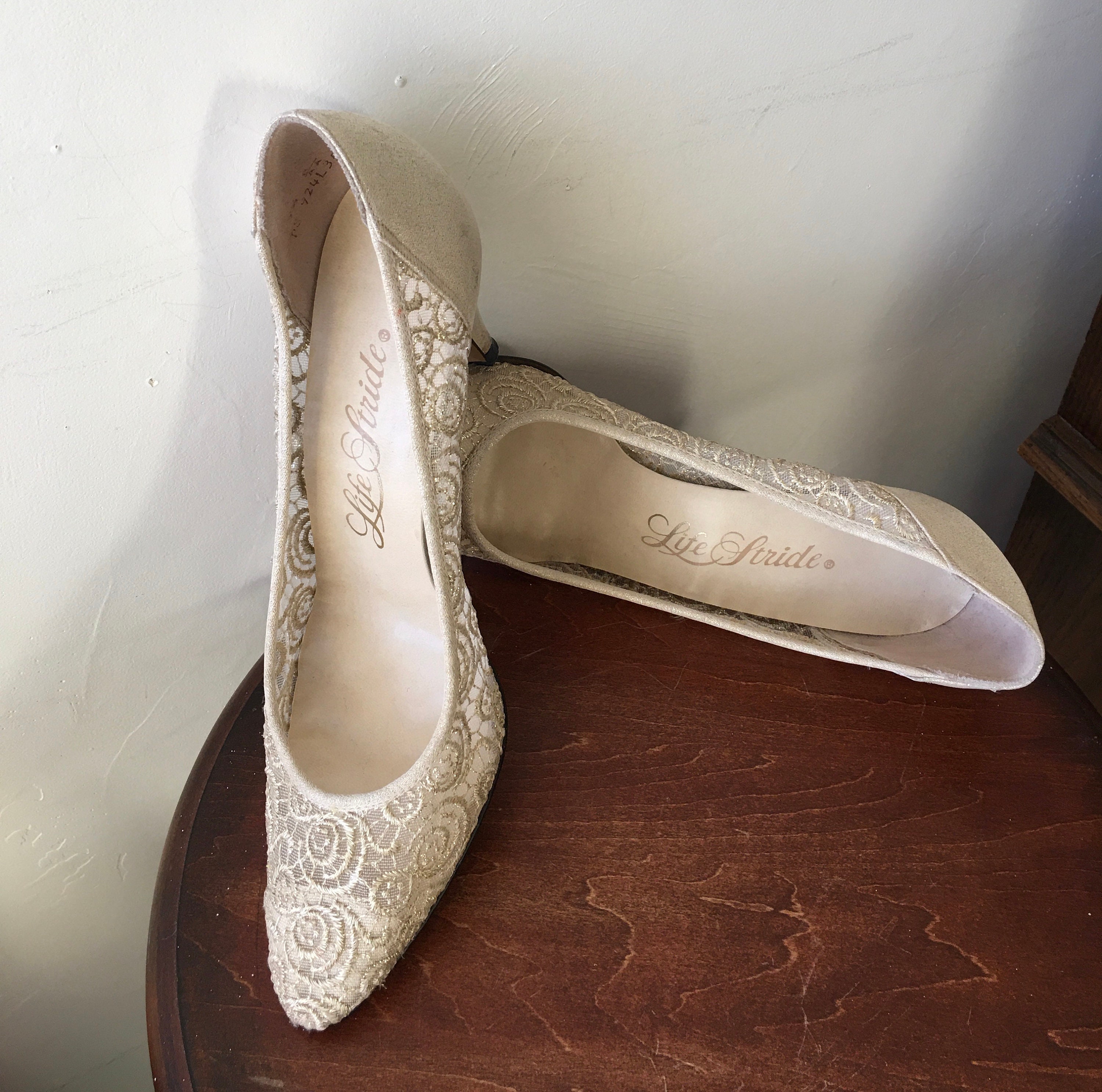 lifestride gold heels