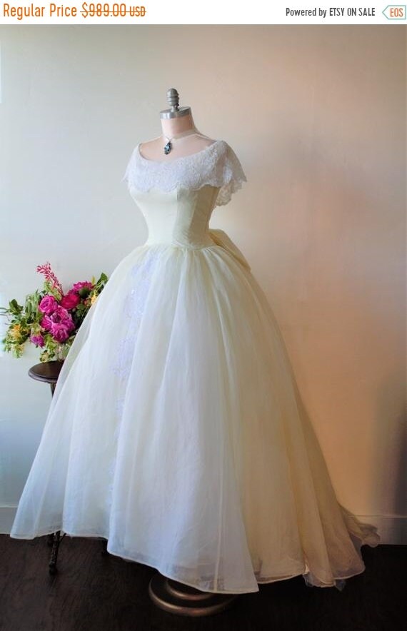 Haute Holiday Sale 50 Off Fairy Wedding Dress Princess Bride Ball