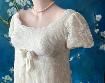 Cream Silk Lace Bridgerton Bride Wedding Dress Style Empire Gown Removable Train Edwardian Puff Sleeve S-M Petite Priscilla for Miss Betsy
