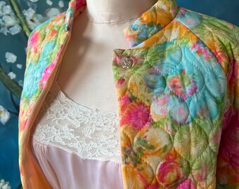 Vintage 60s Bed Jacket Vibrant Bright Pink Orange Blue Yellow Quilted Floral Fabric Lingerie Nursing Bed Jacket Size M-L Rhapsody by Glazier