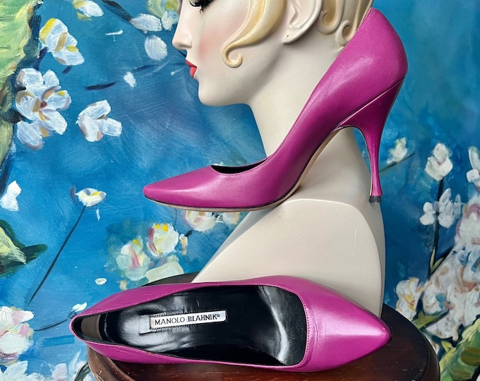 Featured listing image: MANOLO BLAHNIK Couture Stilettos Pump Dark Fuchsia Leather Heels Sexy Secretary High Heels 36 size 6 by Manolo Blahnik Neiman Marcus