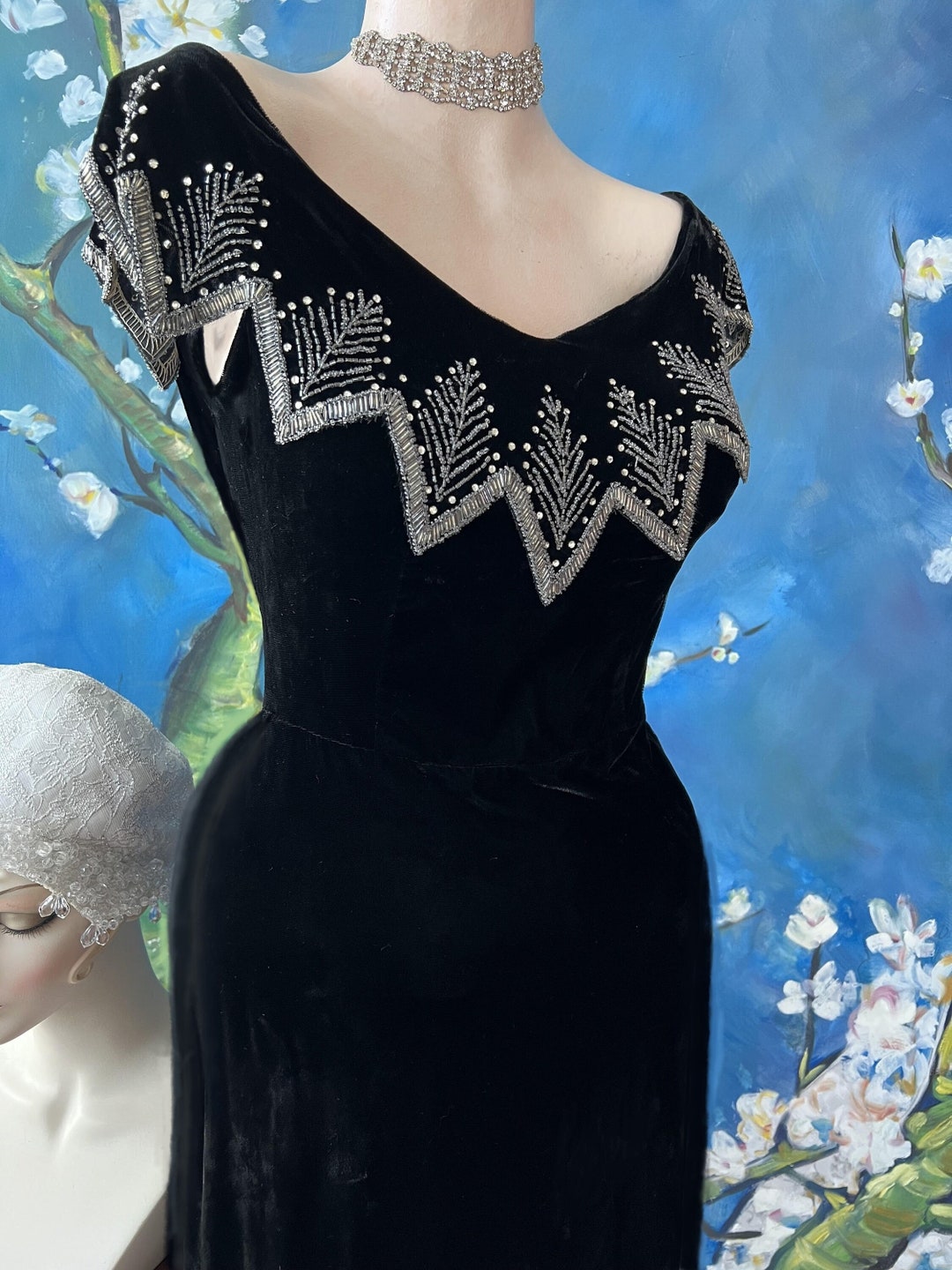 1930s Black Silk Velvet Dress Art Deco Design Rhinestone Trim Scoop V ...