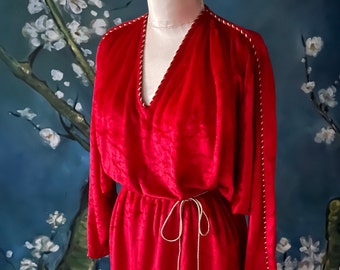 1980s does 1930s Art Deco Style Red Velvet Dress Lounge Robe Dressing Gown Gold Trim Holiday Christmas Plus Size Bill Tice Saks Fifth Avenue