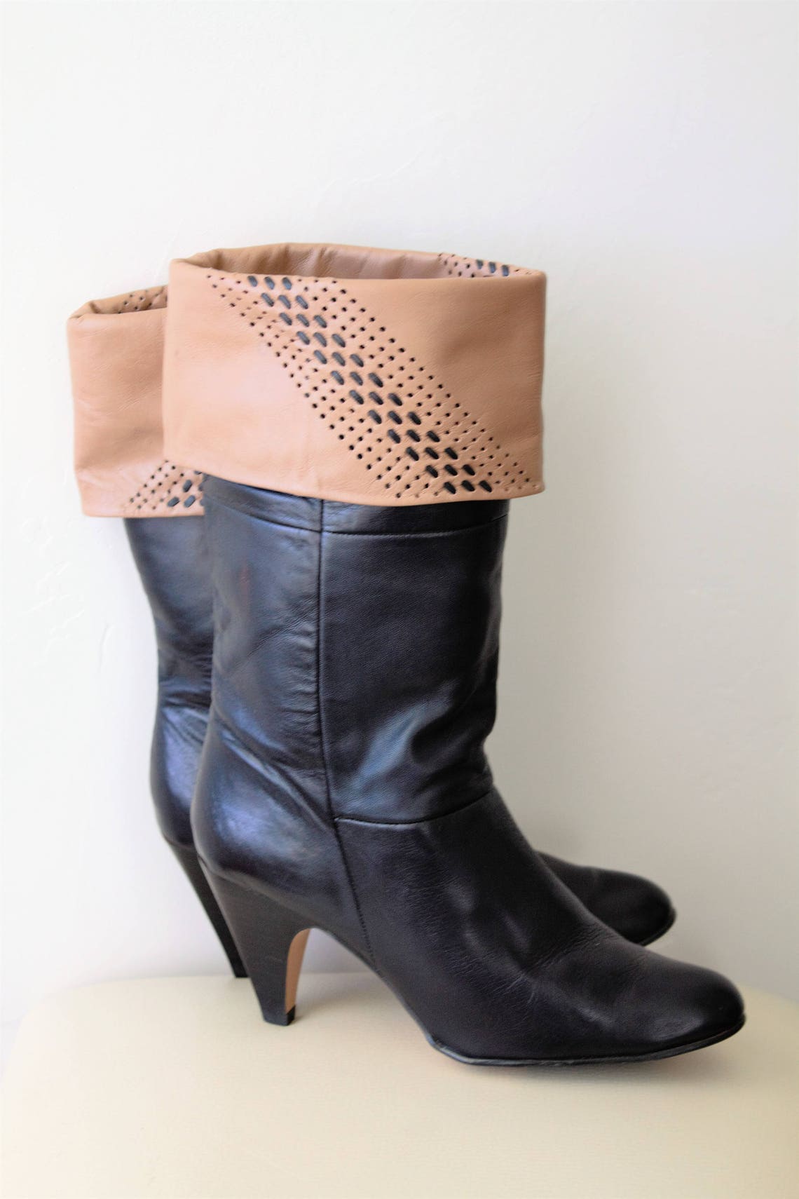 80's Black Boots Women Leather Boots Biege Cuffs Ankle Etsy