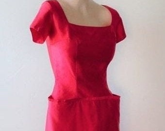 Vintage Sexy Cherry Red Holiday Wiggle Dress 1950's Short Prom Dress Wedding Guest Dress 50's Party Dress Skirt Pockets Bustle