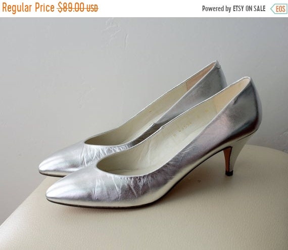 summer silver pump